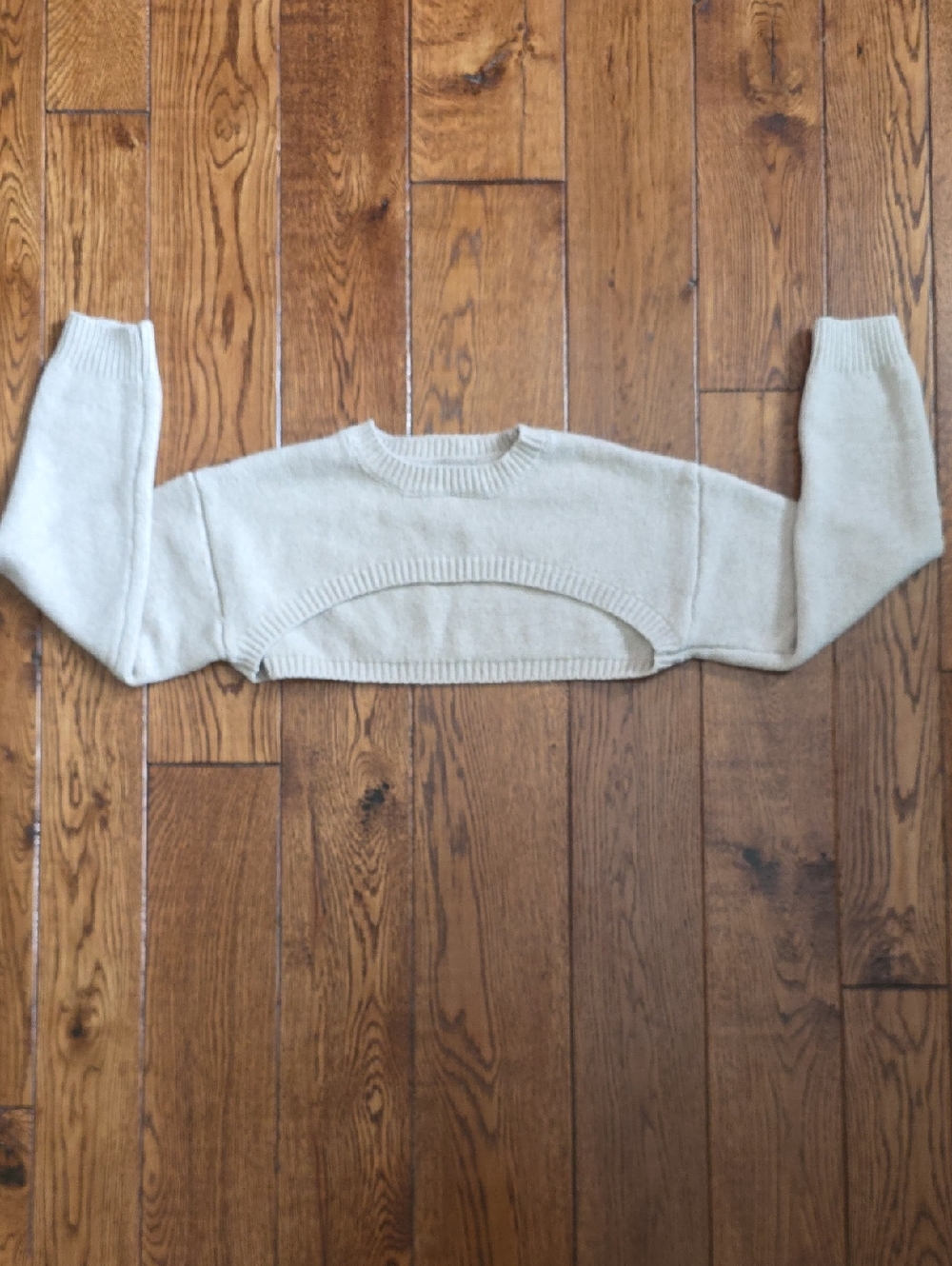 Cropped Cream Crewneck Sleeve Sweater